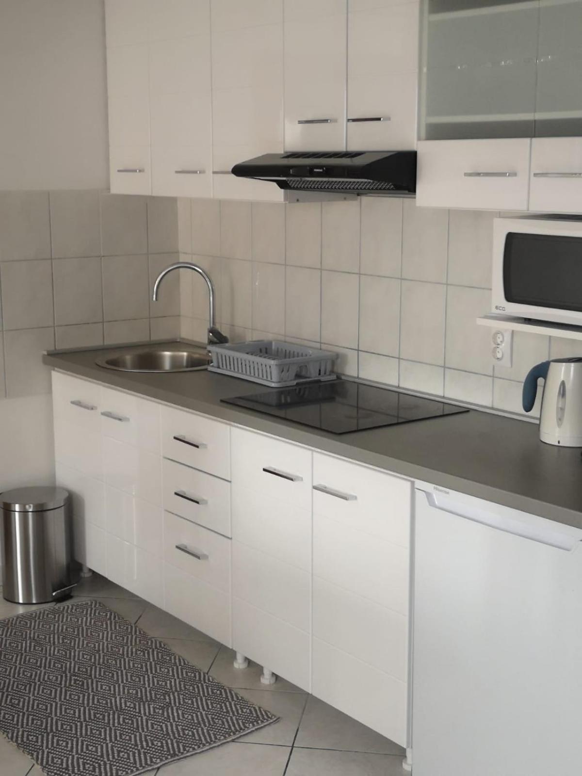 Apartments Suri Vodice Kültér fotó