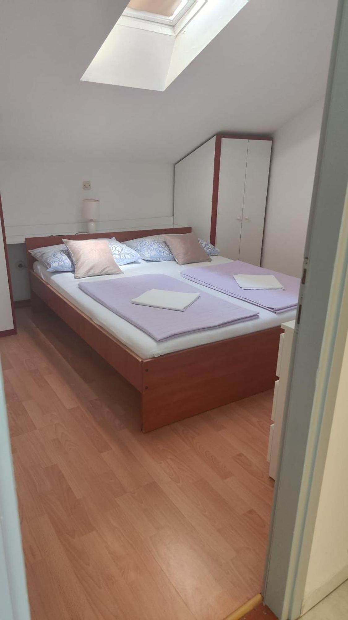Apartments Suri Vodice Kültér fotó